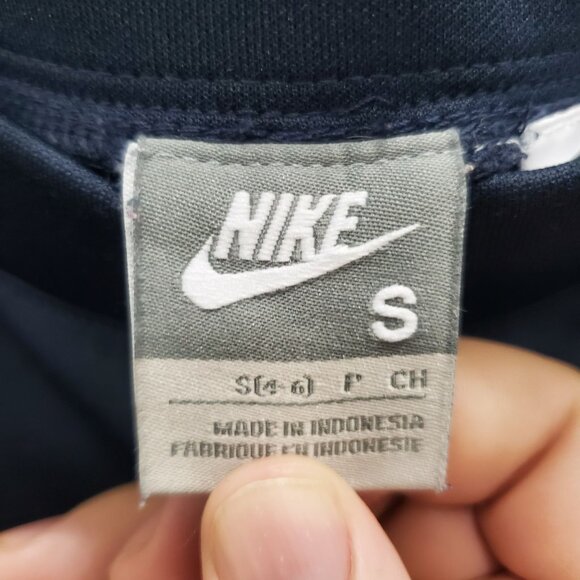 Nike Women's Navy Blue White Stripe Pull On Cropped Leg Athletic Pants S (4-6) - Picture 4 of 6